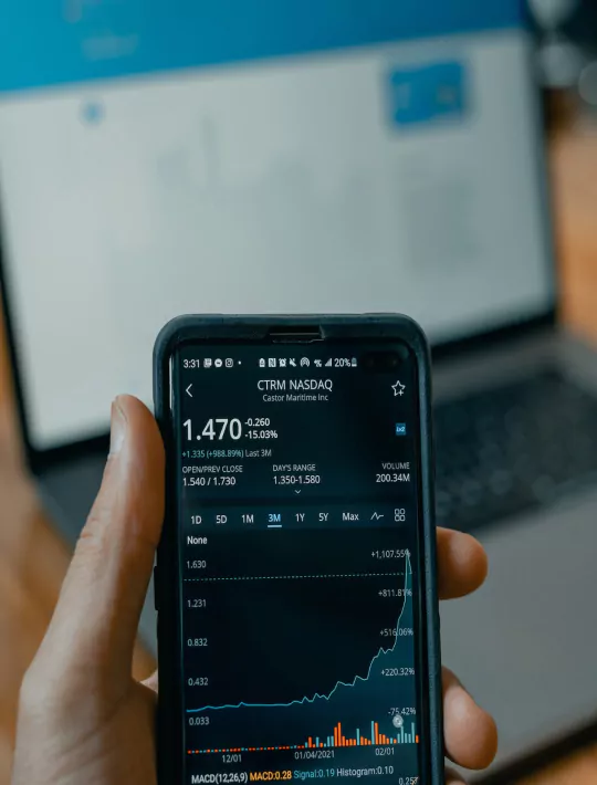 https://indianic.devpress.net/wp-content/uploads/2023/07/fa-bi-key-slide-img-5.jpg